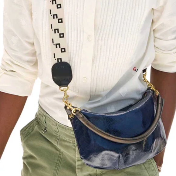 Clare V - Petit Moyen Messenger In Twilight Crinkle Patent - Picture 15 of 17